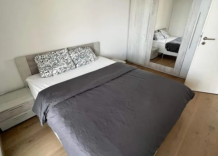 Cloche D Or Modern 2 Bed